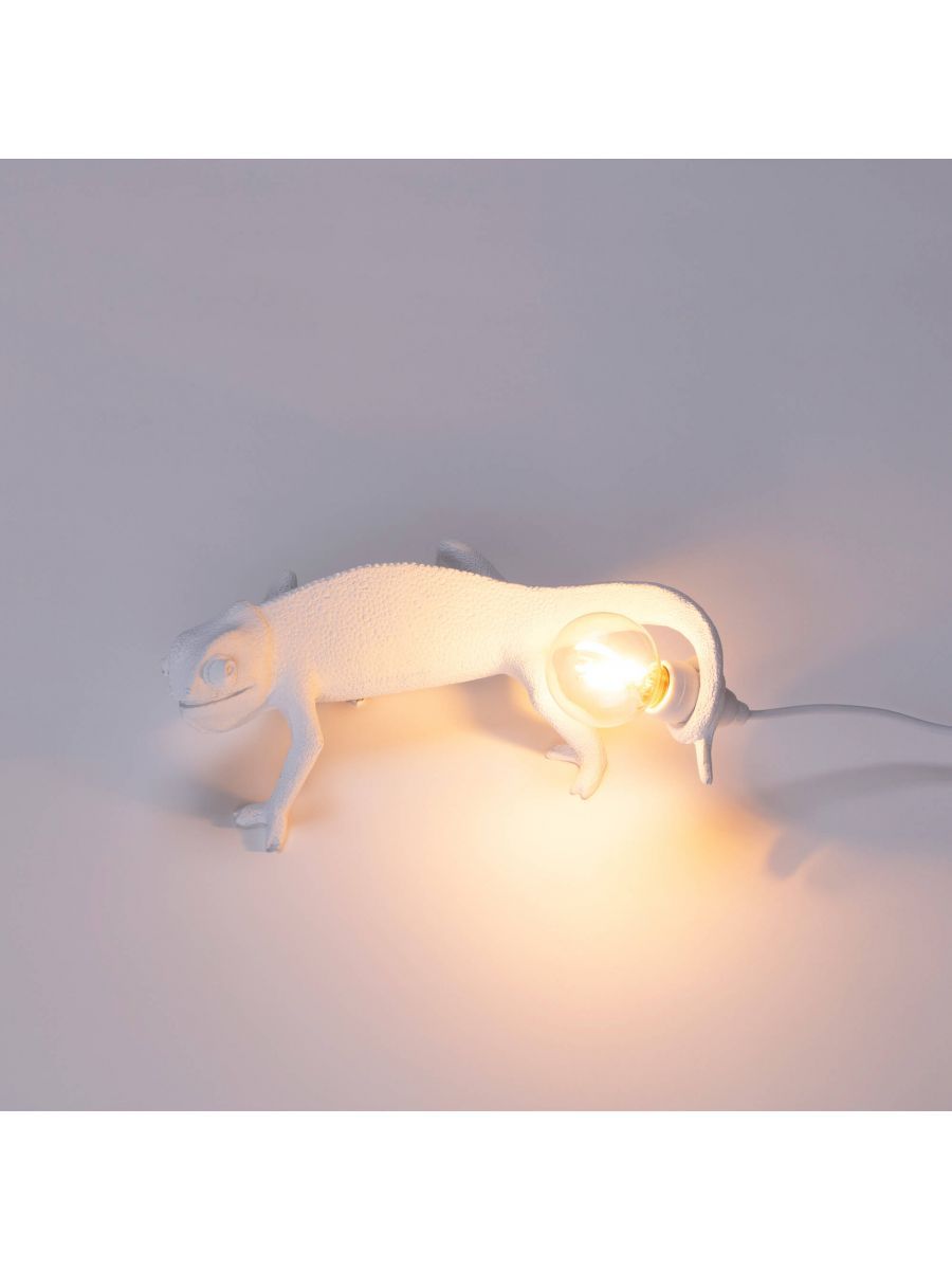 Lampada In Resina Chameleon Lamp Left-Going Up White Seletti