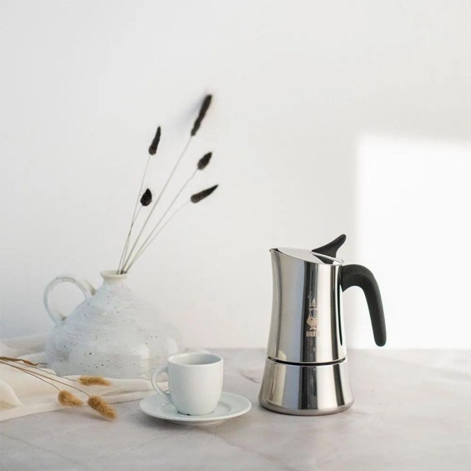 Offerta Moka 6 tazze Alessi su Enriquez